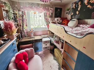 Bedroom 3- click for photo gallery